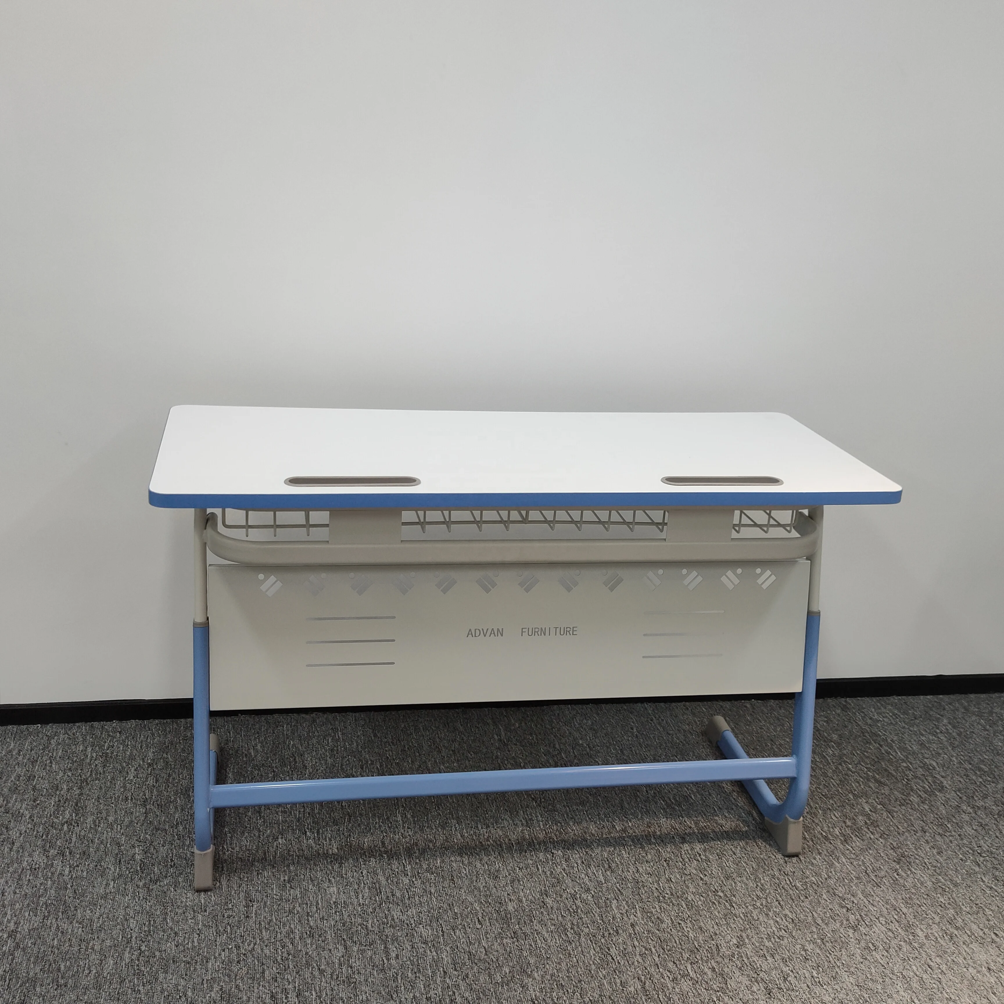 High Quality Double Wooden Desktop School Desk And Chair School Furniture Ergonomic Design for Study