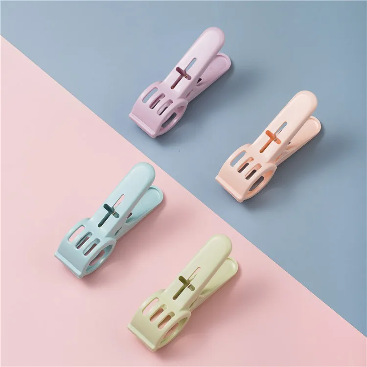 China suppliers home hotel used high quality multi-colored clothes pins plastic clothes pegs for sale