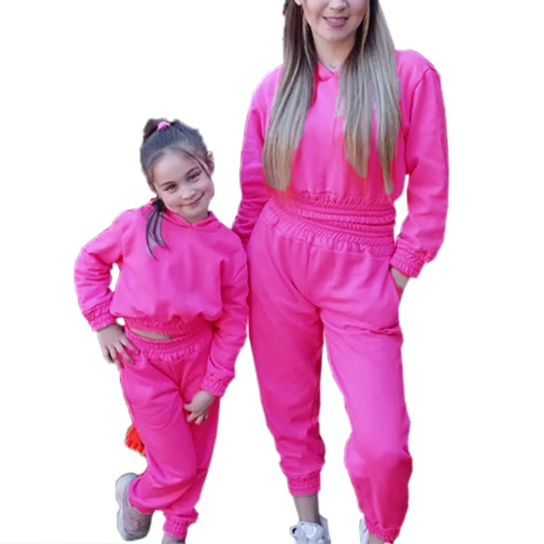 Новое поступление 2022, Женская толстовка, комплект для бега с укороченным топом, комплекты одежды для девочек, наряды для мамы и меня