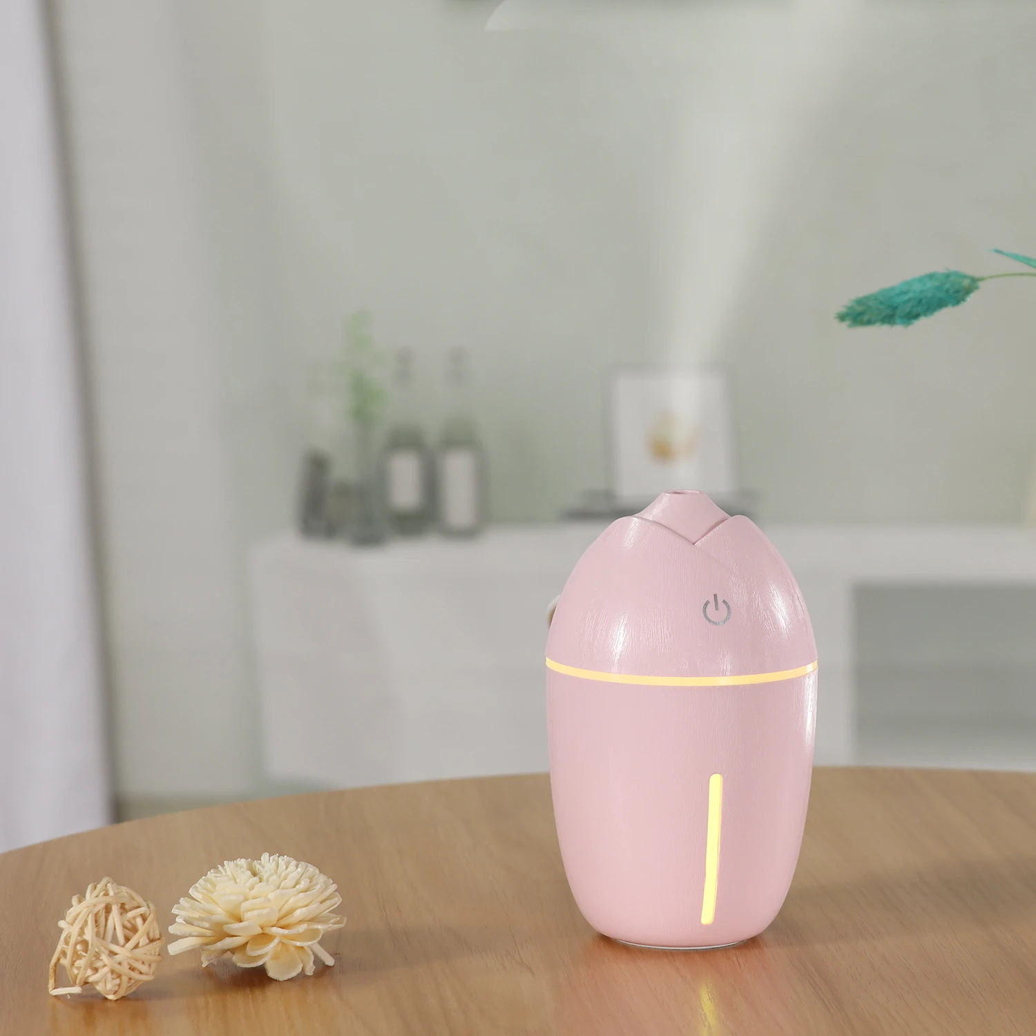 180ml Cool Mist Ultrasonic Mini Air Humidifier Essential Oil Diffuser with 7 Colorful led Lights Improve Health Skin Mood Sleep