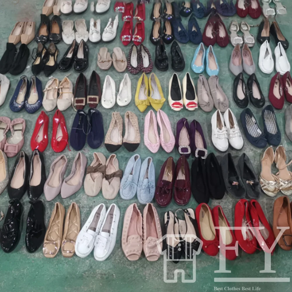 FengYang Hot Selling Used Shoes High Quality Breathable Stock Factory Wholesale Men And Women Shoes Sneaker Stock