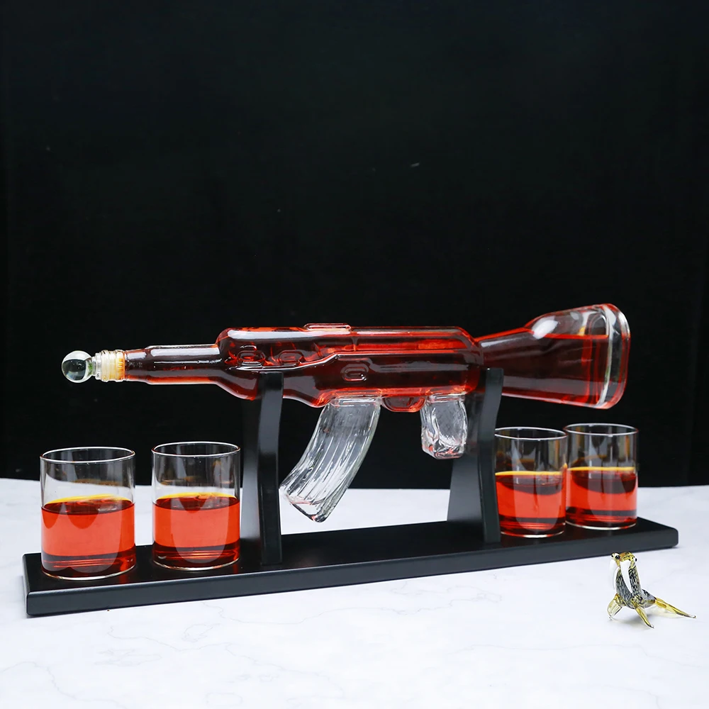 High borosilicate glass wine decanter gift set ak 47 gun whiskey decanter