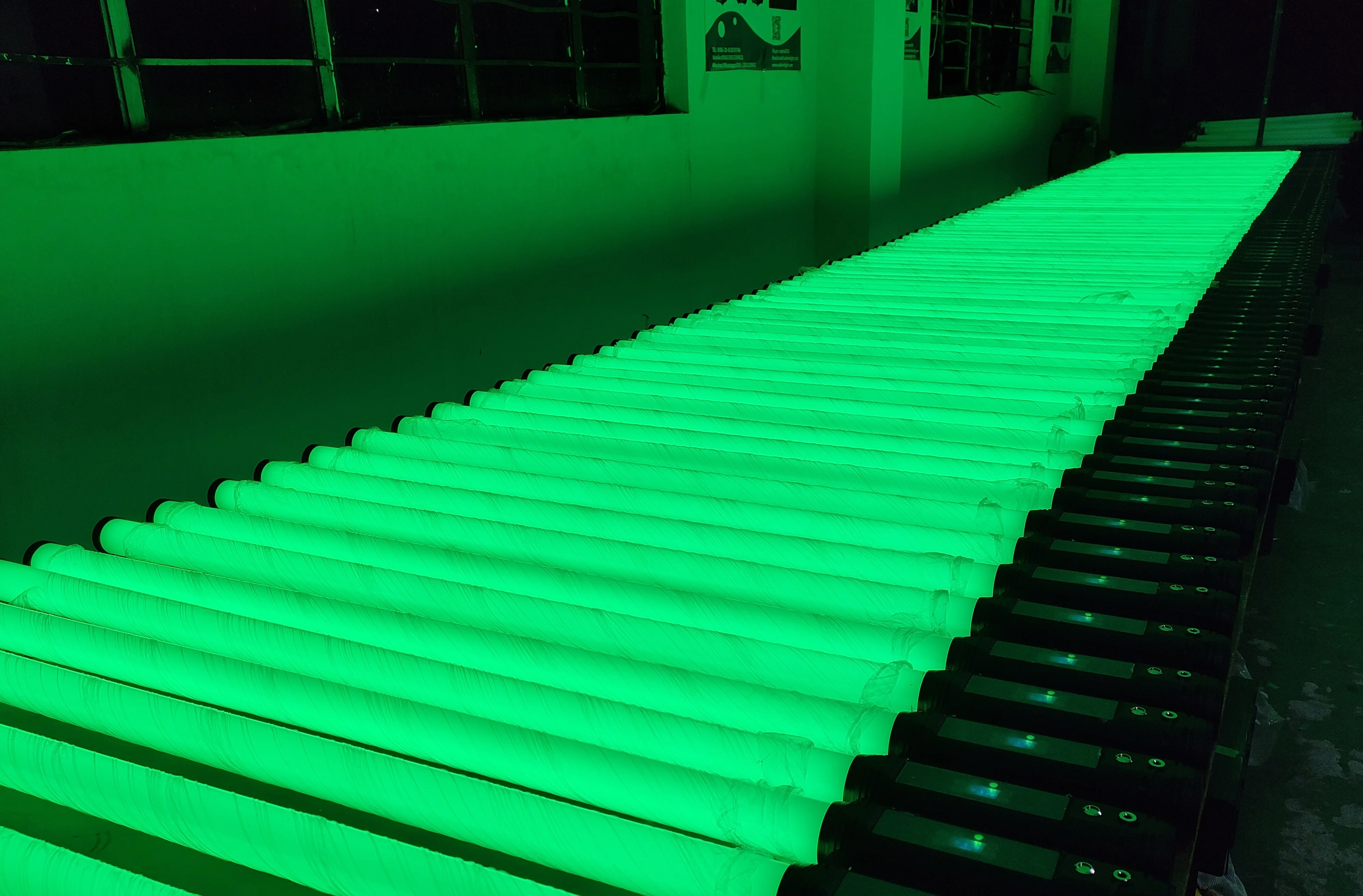 360 Degree Lighting Tube Lights UV Colors Dmx Led Pixel Tube Light For Building Uplight Decoration