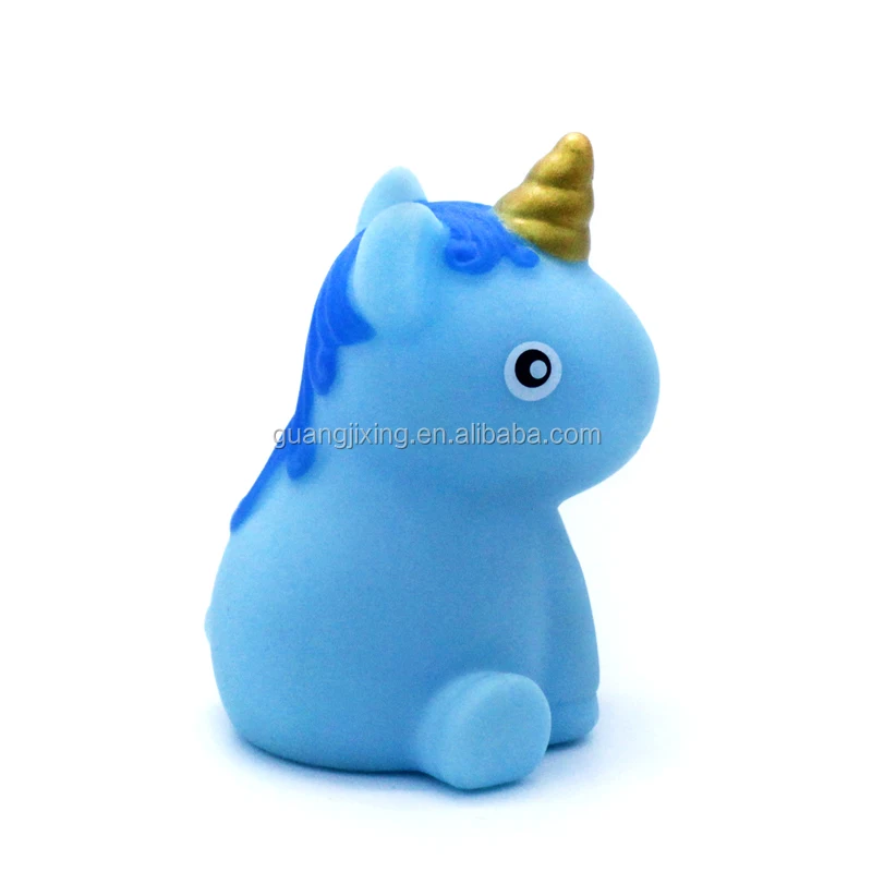 
New Design Floating bathtub Toys Light Up Animal Baby Shower Unicorn Bath Toy 