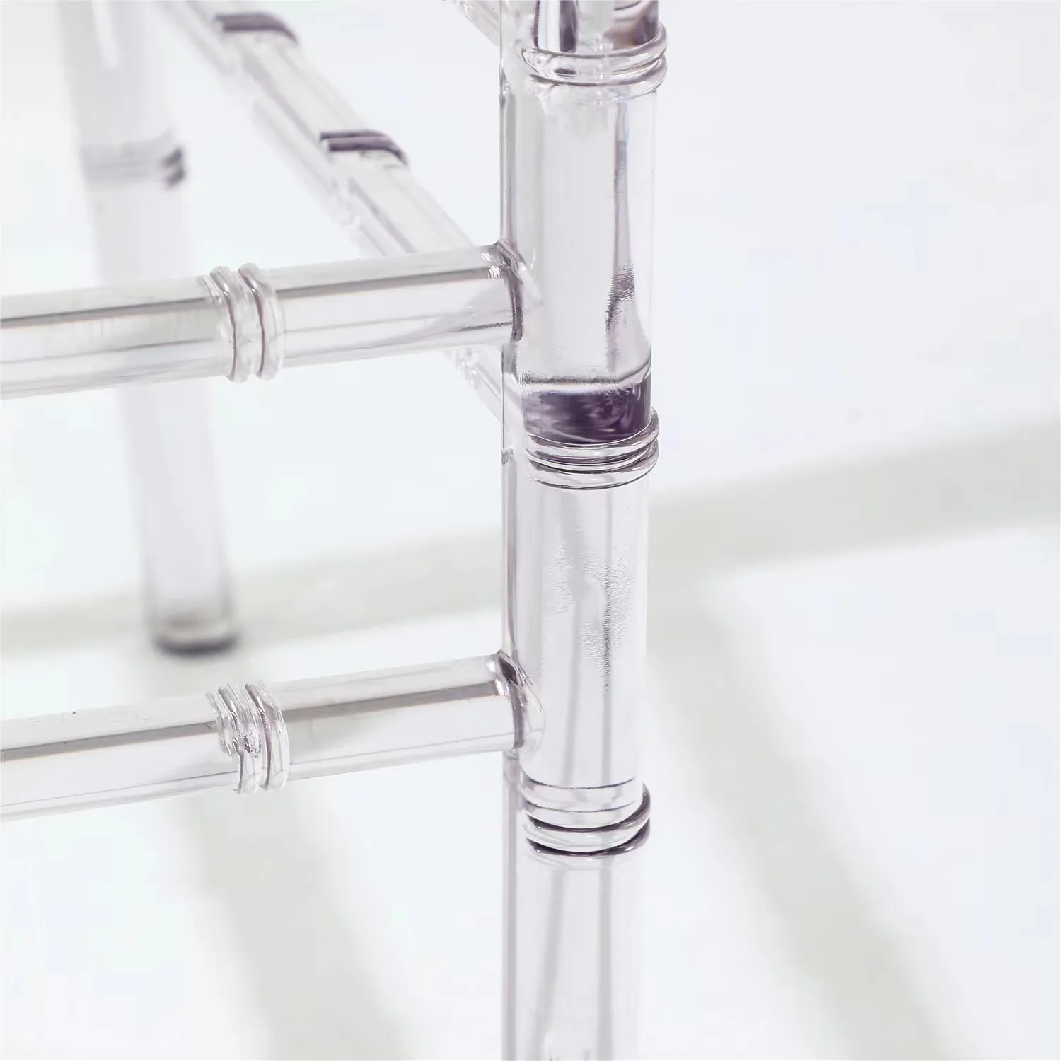 Morden Wholesale Guangzhou Classic Tiffany Chiavari Wedding Crystal Transparent Chairs For Weddings