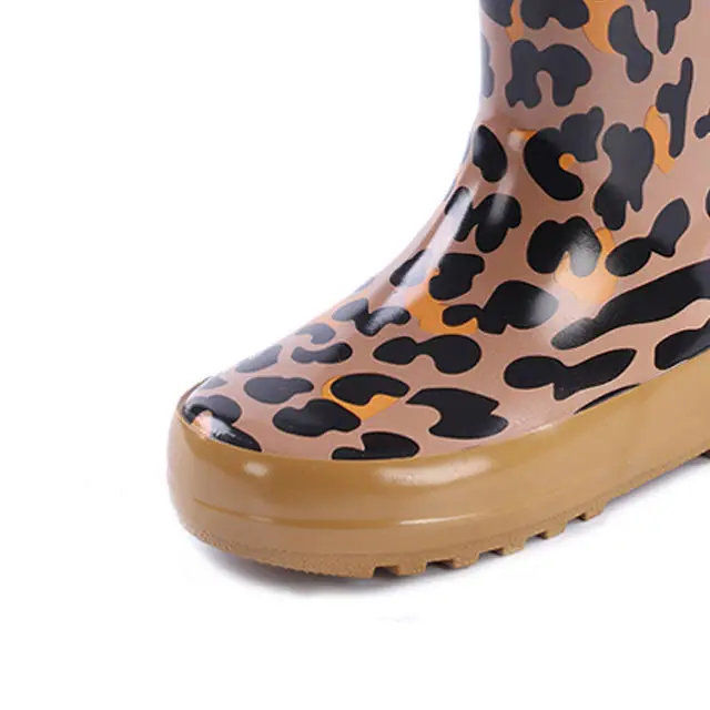 Wholesale Kids Rubber Newborn Rainboots Vache Bottes De Pluie Merrell Zapat