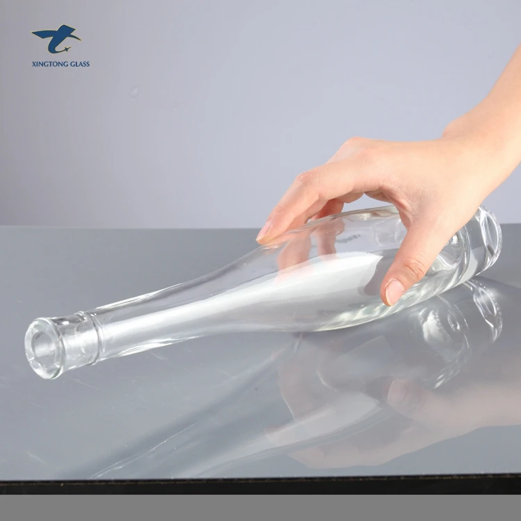 Low Price Good Color Elegant Transparent Empty Olive Oil Glass Bottle For Wooden Corks