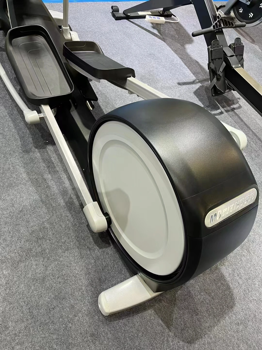 Hot Models Home Gym Fitness Equipmenr Cross Trainer Cardio Bike Magnetic Elliptical Machine for Exercise