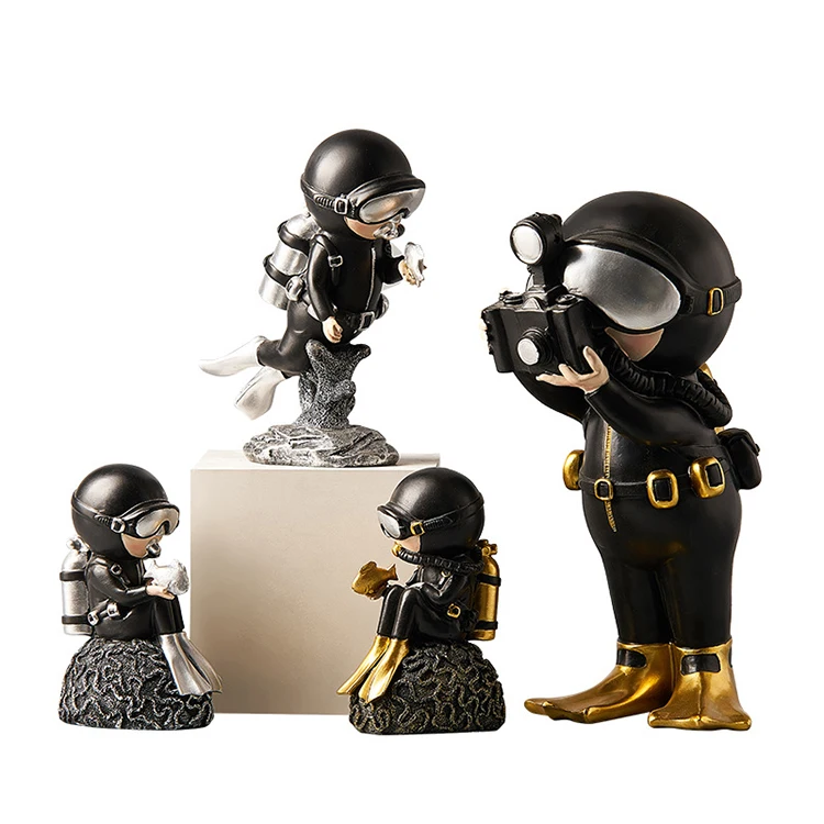 Creative diver model ornament resin statue hand made home desktop decoration for children