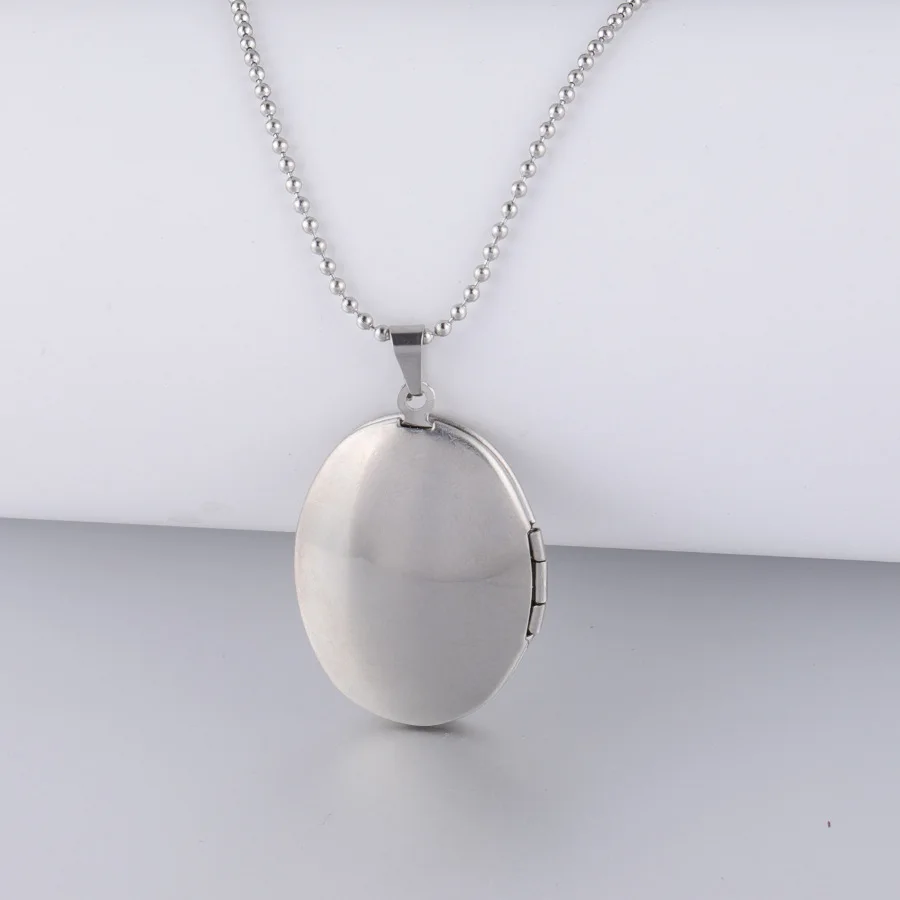 Fashion Picture Valentines Necklaces Trending Stainless Steel Hollow Disc Necklace Bijoux Inoxydable