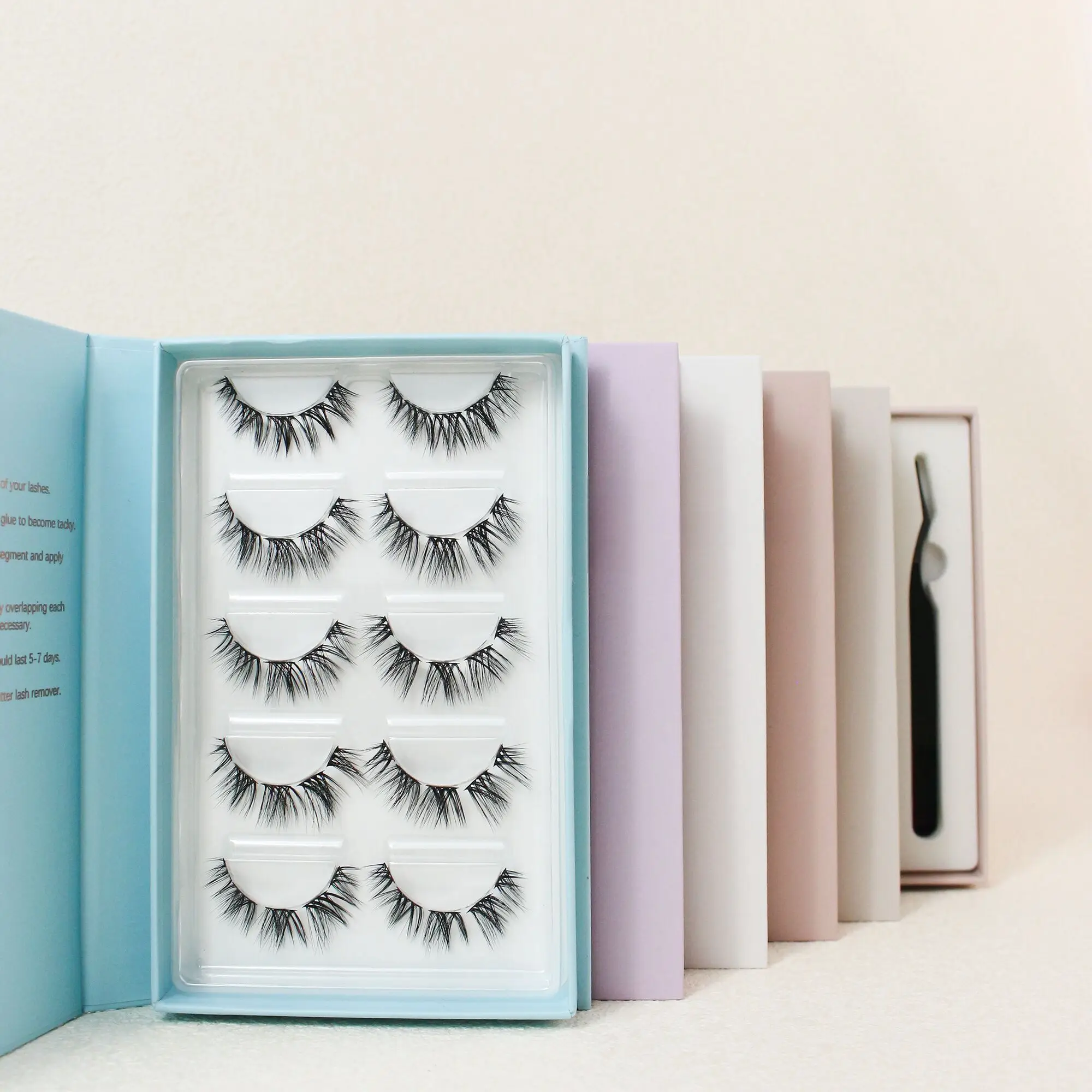 Factory Price custom lash cluster trays wholesale clear band diy eyelashes book vegan Private label segment diy lashes