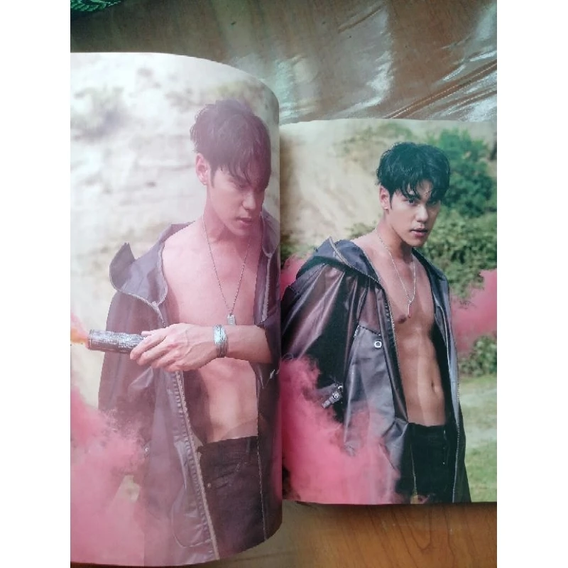 Best customizable photobook for your favorite star