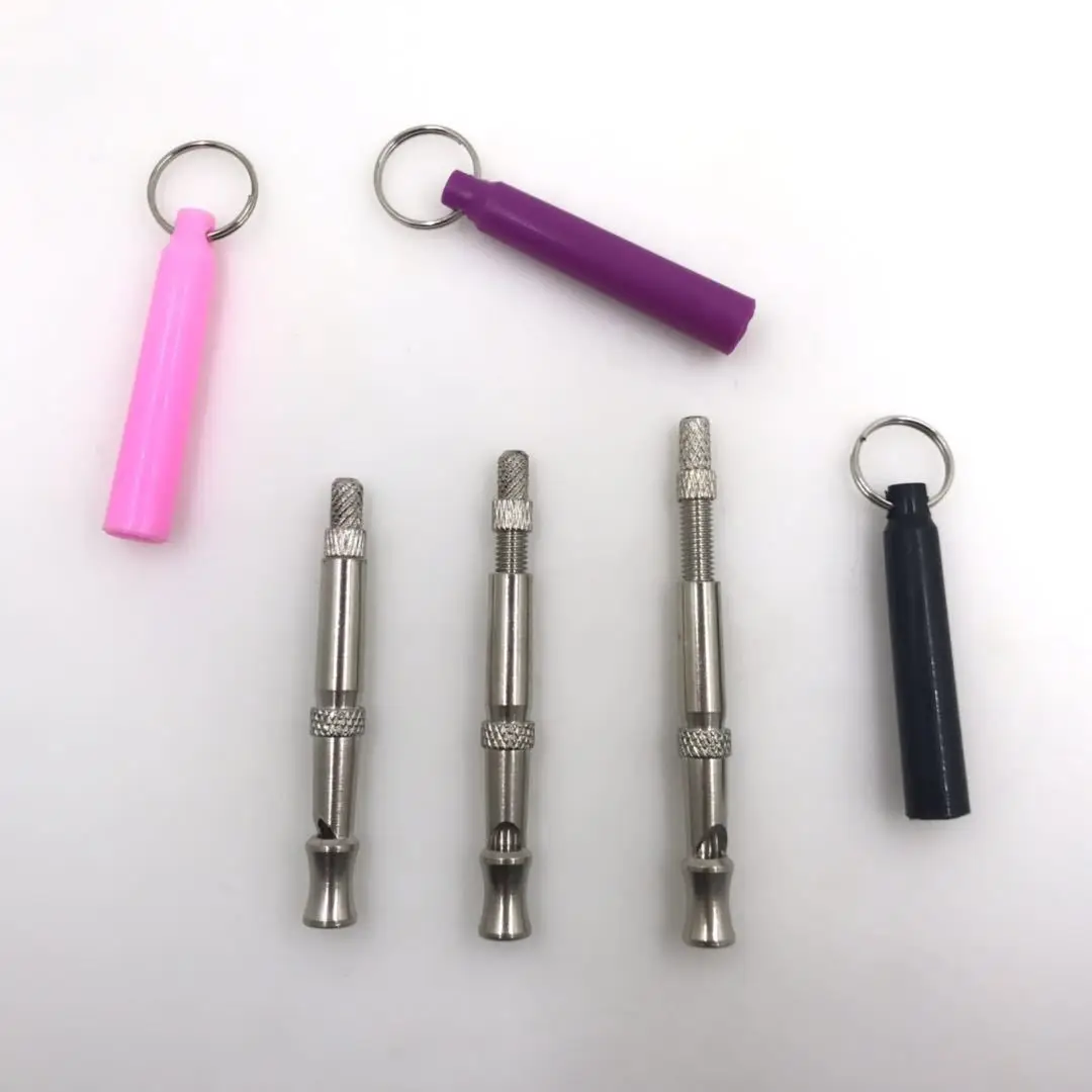 Amazon hot-selling pet training supplies multicolor adjustable ultrasonic metal dog whistle with lanyard wholesale 2021