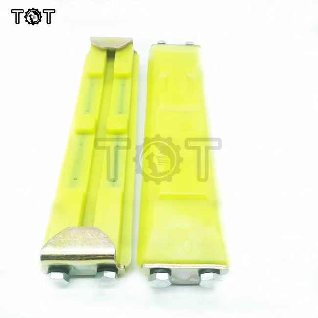 Excavator Parts Rubber Track Plate 400mm Clamp the rubber plate onto the track shoe