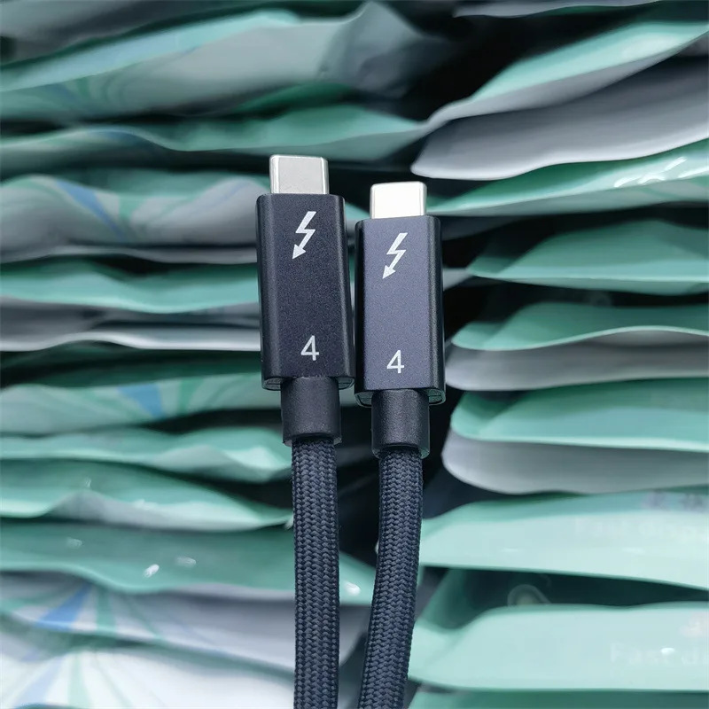 4Gen3 data cable PD3.1 fast charge 100W40Gbps high speed cable  8K double head Type-cUSB4 full function cable