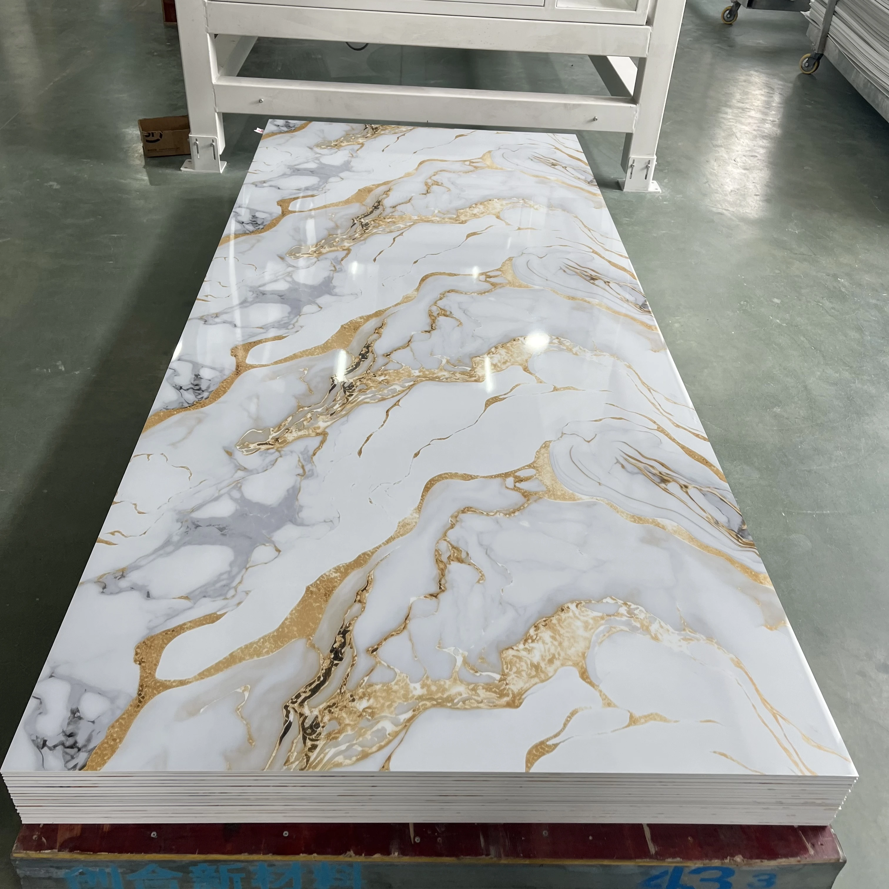 Глянцевая 3 мм Гибкая ПВХ мраморный лист УФ стеновая панель для внутренней отделки