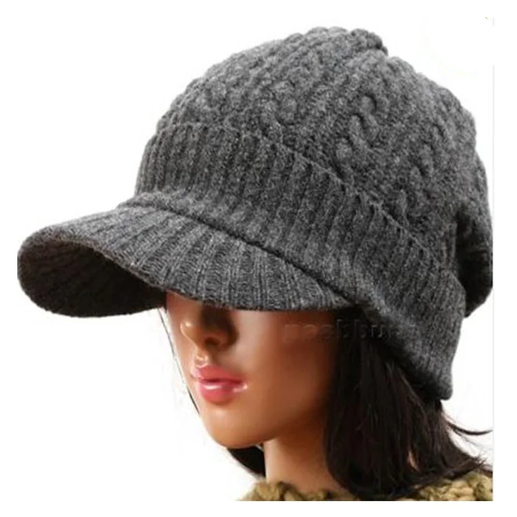 Factory Direct Selling Women Winter Hat Ladies Knitted Hat Duck Tongue Hat for Miss
