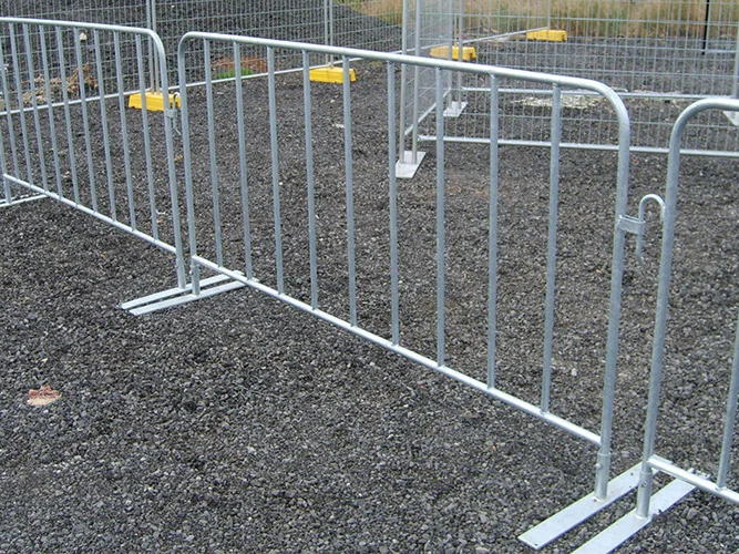 Portable Metal Temporary Fence Rust Resistant for Crowd Control Barriers for Rent and Sale