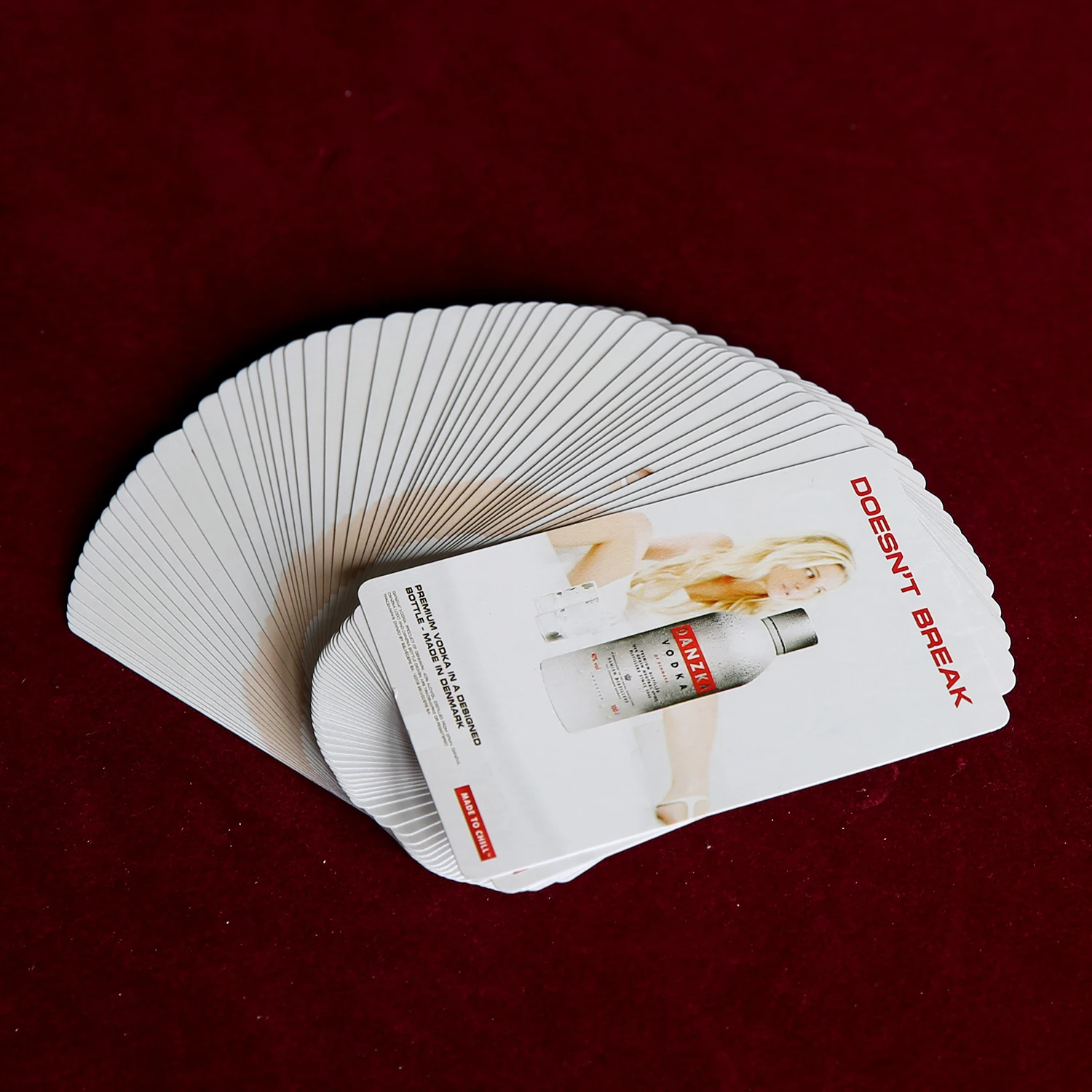 Custom Printing Fortune Goose Monopoli Richman Rich Man Game Cards Board Game Customized Gsm LOGO Surface Packing Paper Pcs Type