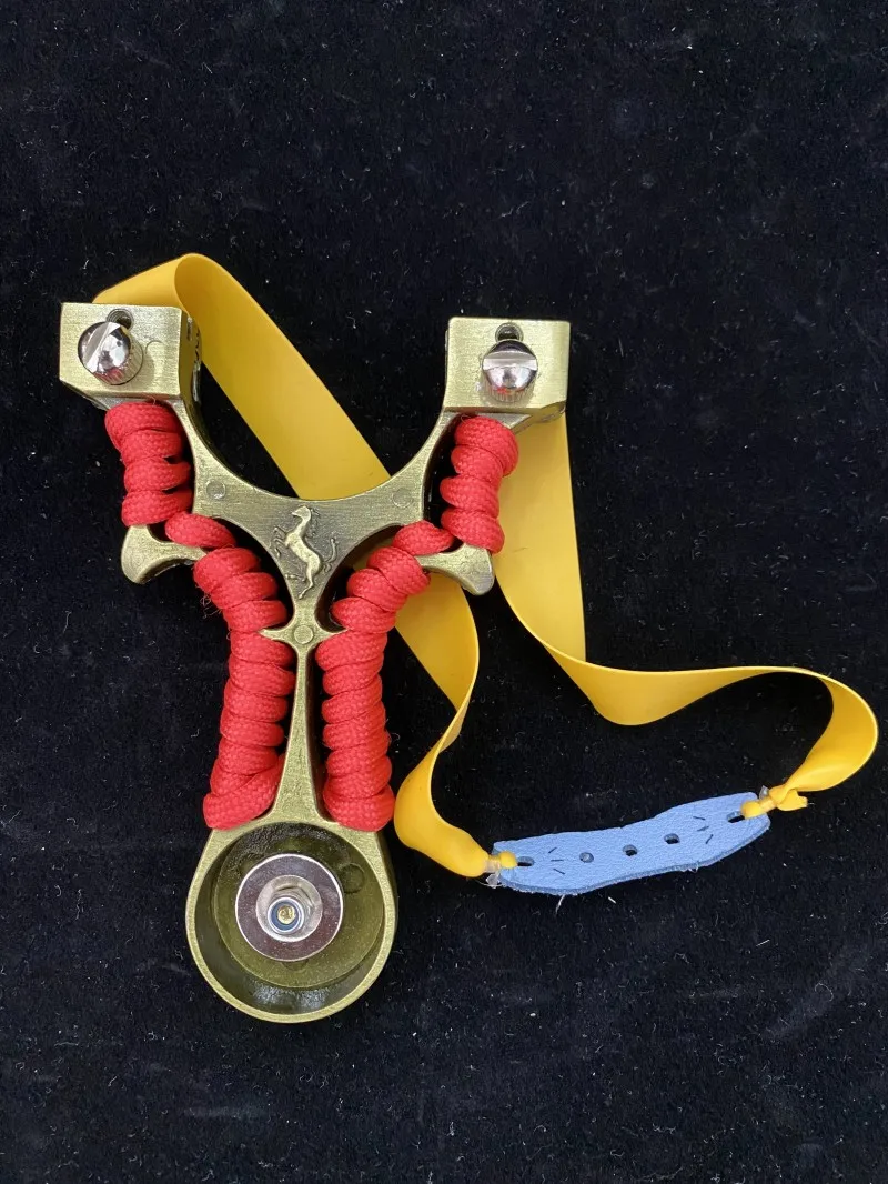 New Style Popular Powerful Slingshot Sale Laser-Slingshot Magnetic Slingshot With Quick Press Installation Shooting And Hunting