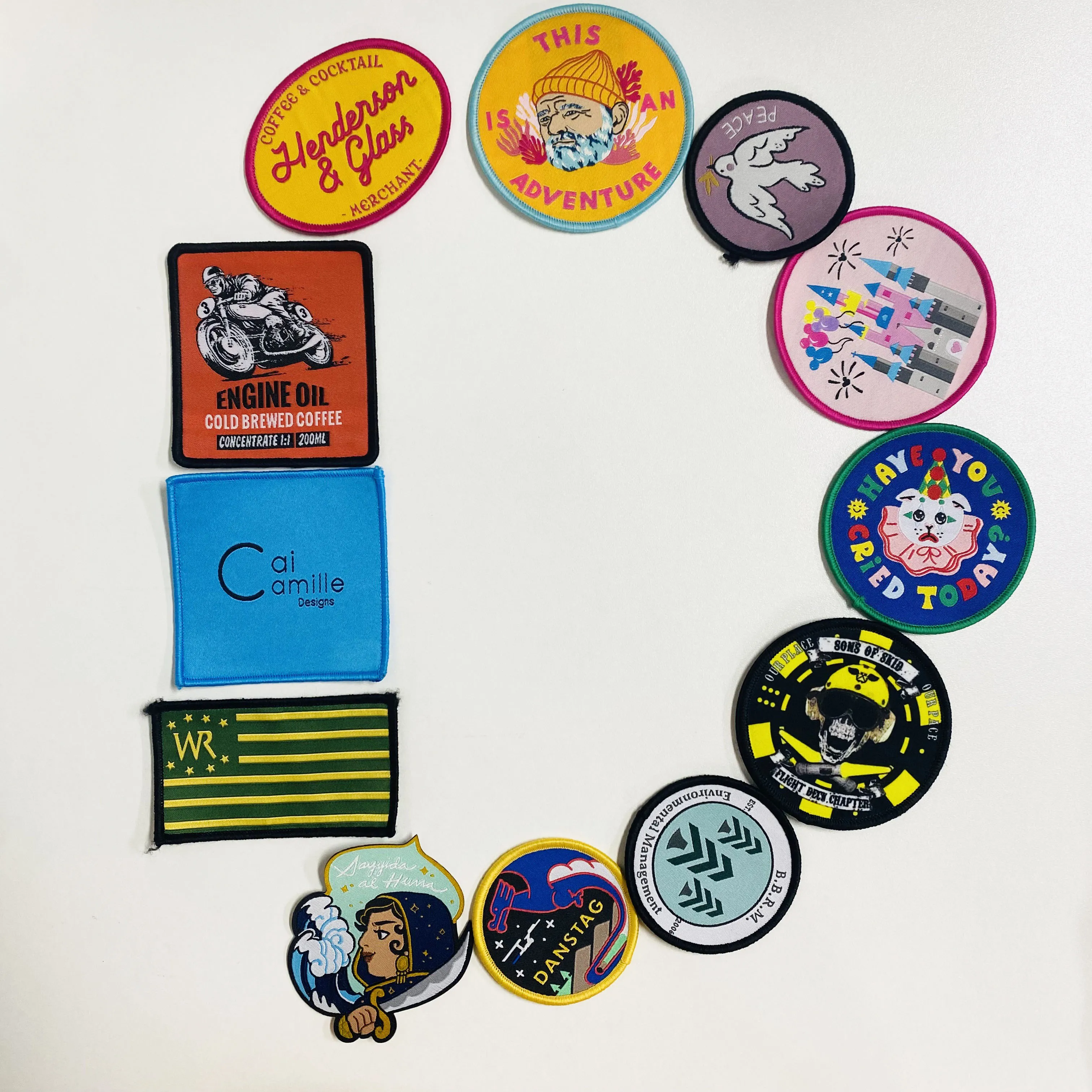 Creativity Custom  On Machine ClothingWoven Logo Square Iron On Hat Badges Coat and  Fabric Woven Patches