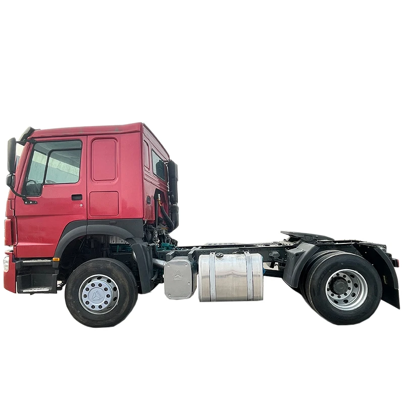 Hot sale howo 4x2 4x4 6 tires tractor truck for 20 ft container transportation