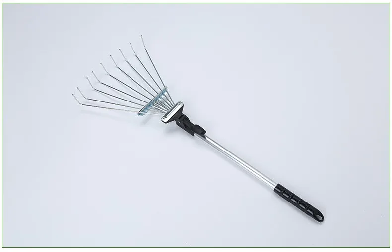 Telescopic Rake Garden Hand Rake Fan Design for Farming Wand Adjustable Head 15 Iron Tines Soft Grip Comfort Handle Leaf Rake