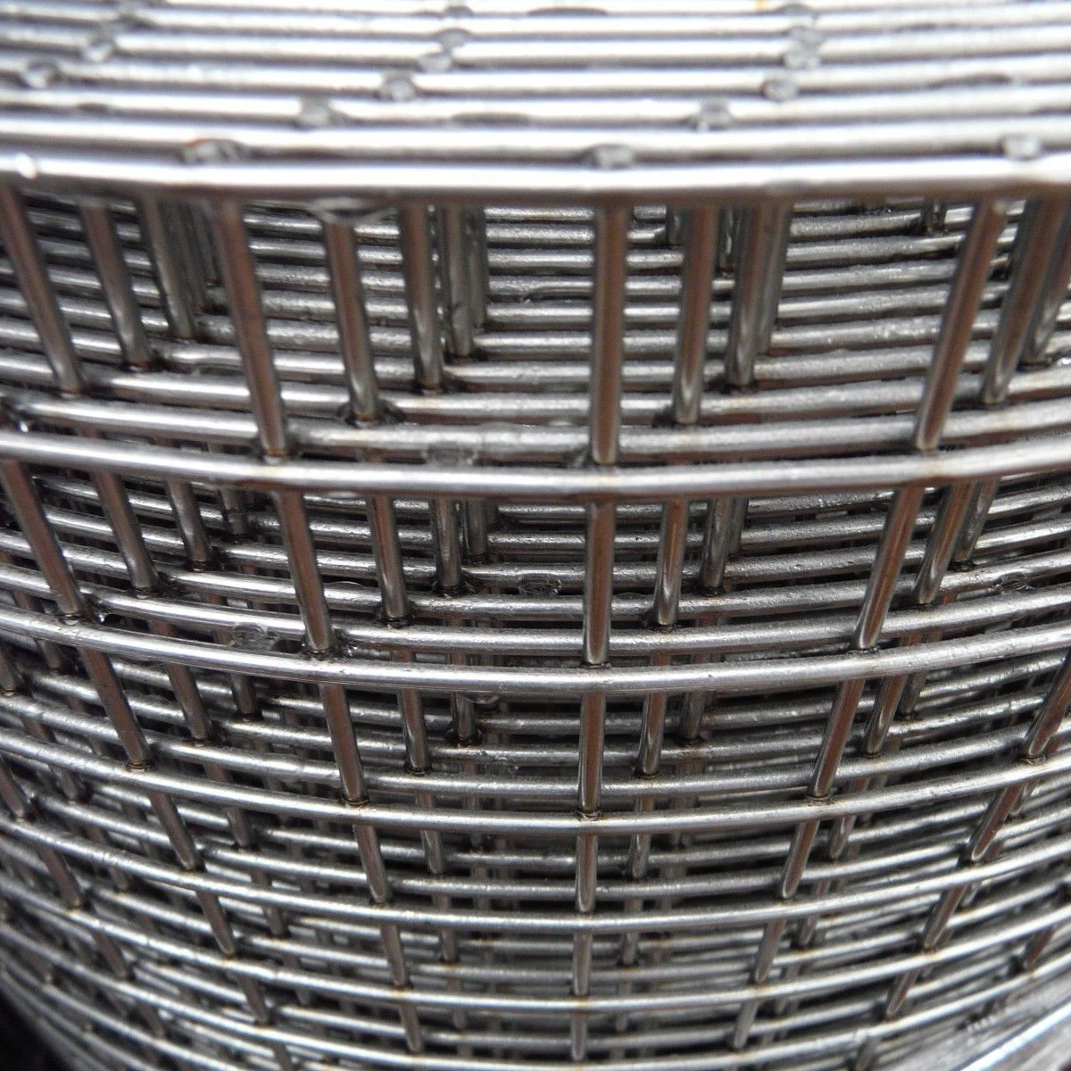 Plastic Coated Welded Wire Mesh Roll 2x2 Galvanized Per Ton