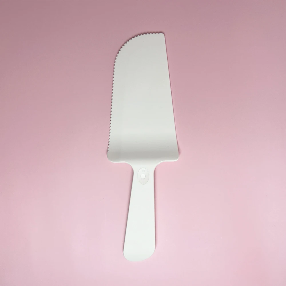 Одноразовый нож для выпечки