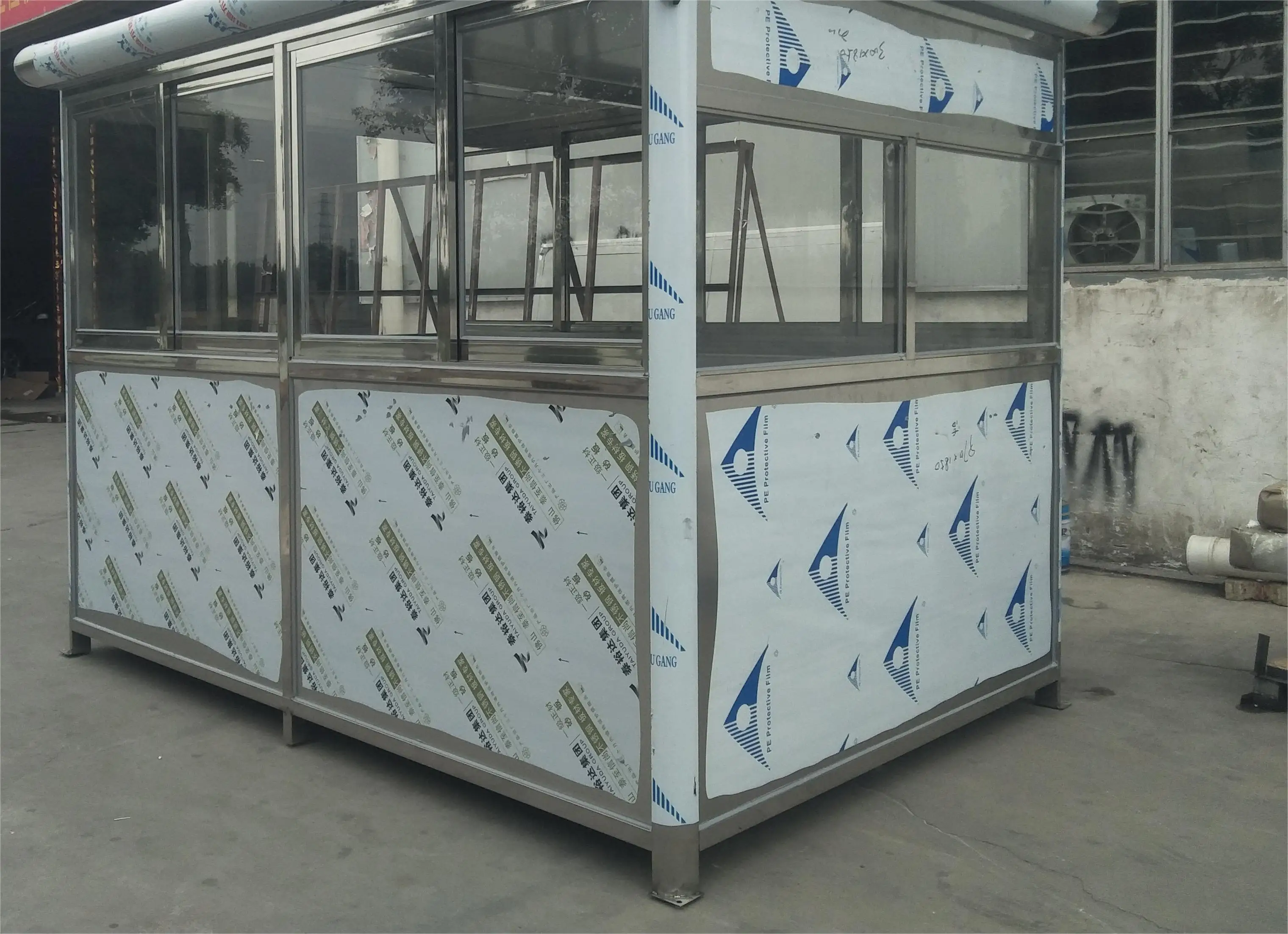 Guard Shacks Steel Guard Room EPS Security Cabin Guard Booth Prefabricated Outdoor construction site can be mobile