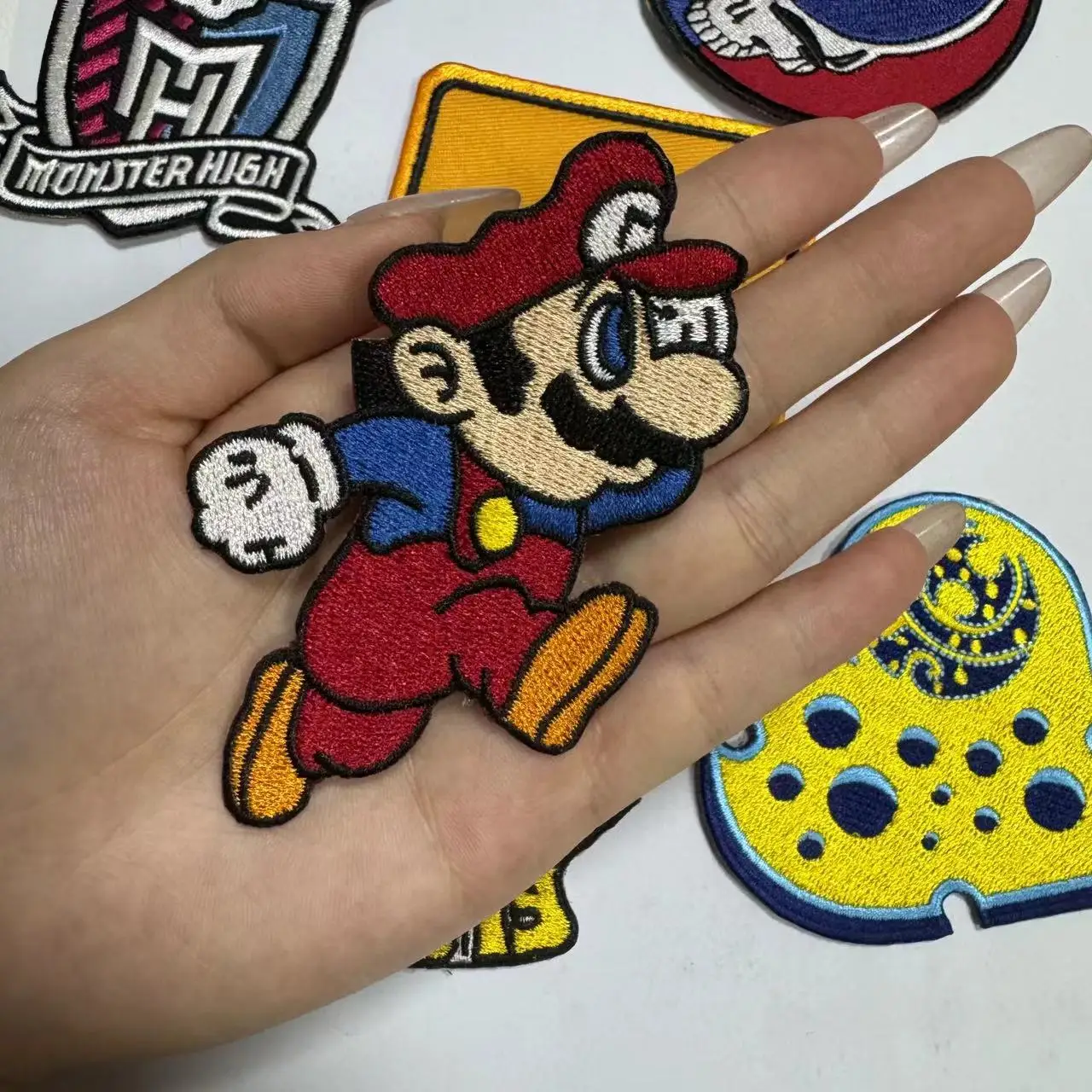 Manufacturer Wholesale High Quality Custom Full Half Embroidery Badge Patch