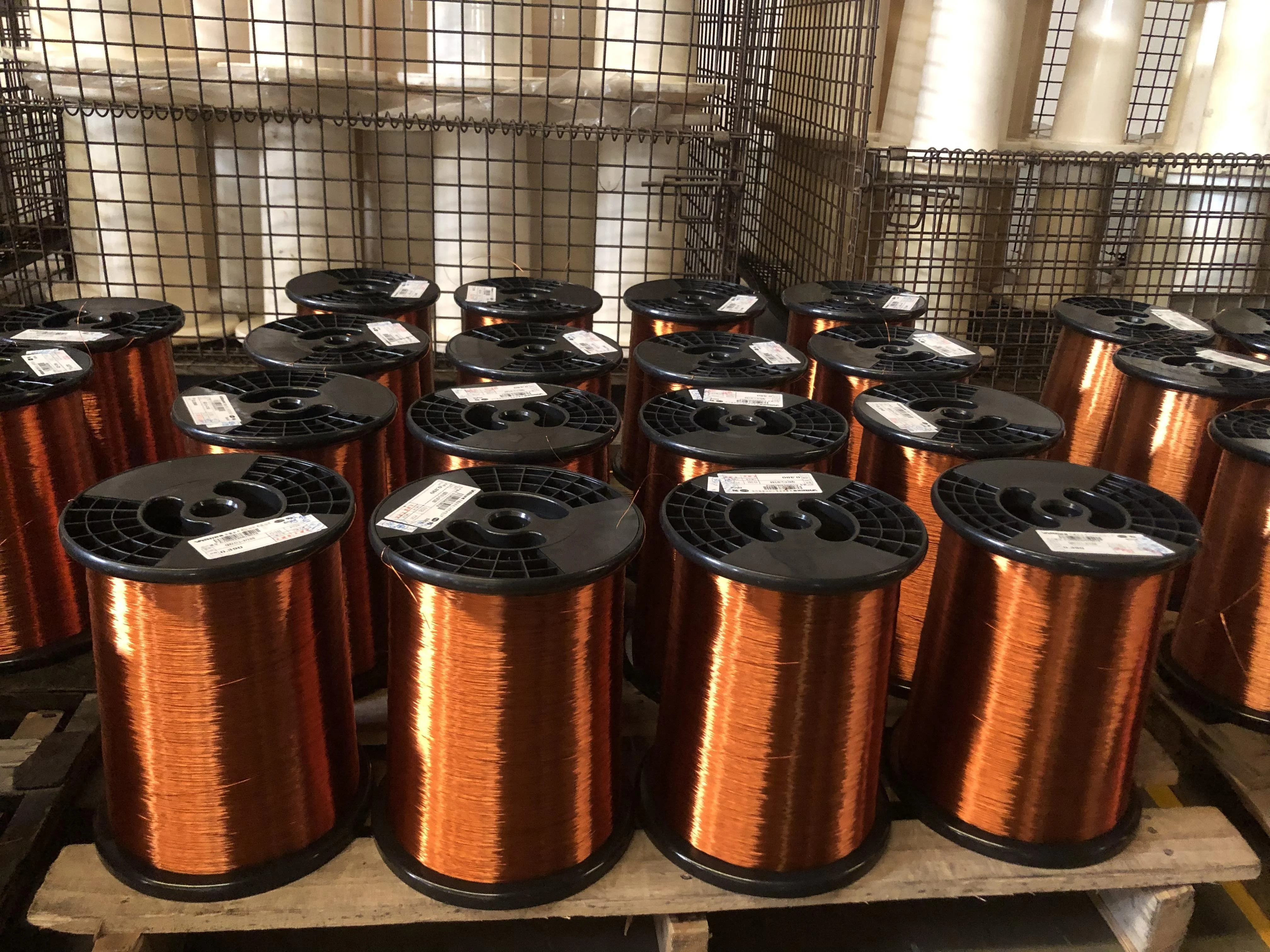 High repurchase rate Direct Supply High Quality Class B Enameled Copper Wire Polyester Insulated Coiled