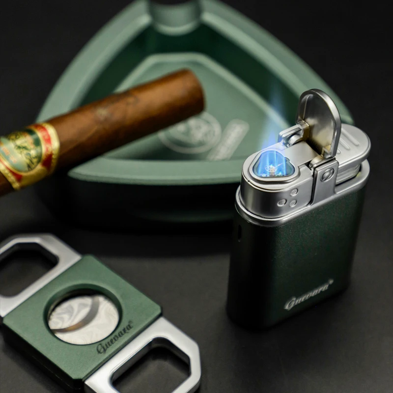 High quality Stainless Steel Cigars Knife Cut outdoor triangle cigar ashtray and lighter gift sets