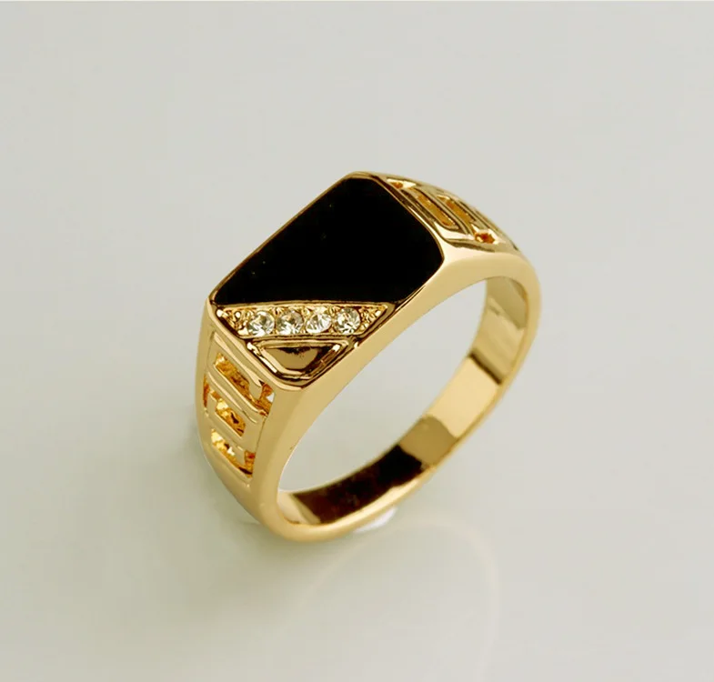 Fashion Male Jewelry Classic Gold Rhinestone Wedding Ring Black Enamel Rings for Men Christmas Party Gift