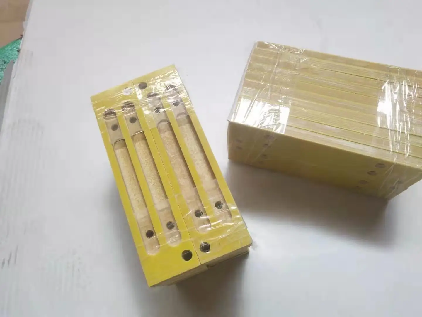 Electrical Epoxy fiberglass GPO-3 frp grp composite plastic flat bar sheet flat panel Bar Fiberglass with Inserts