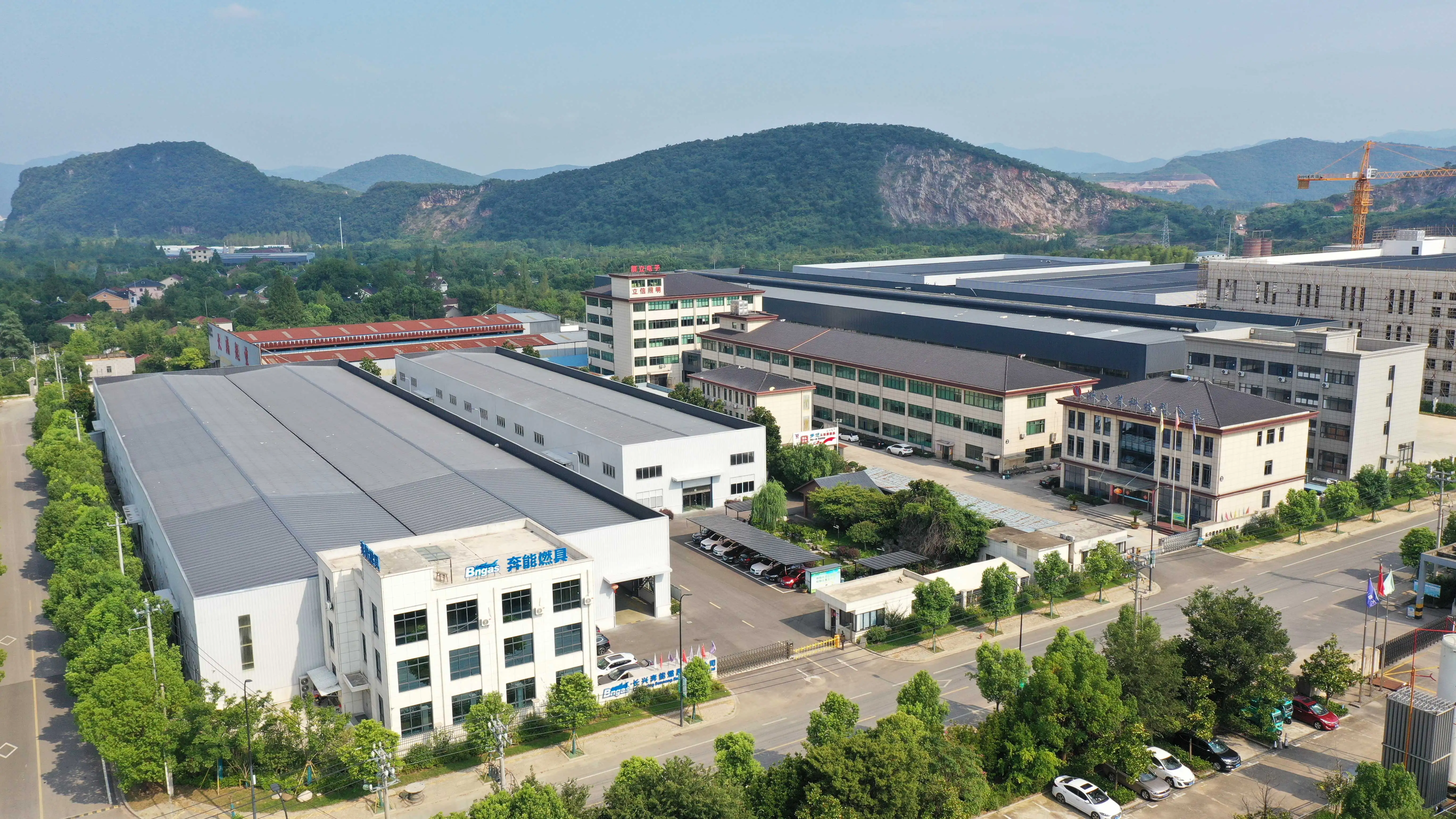 Universal Two Way gas pilot burner for gas fireplace