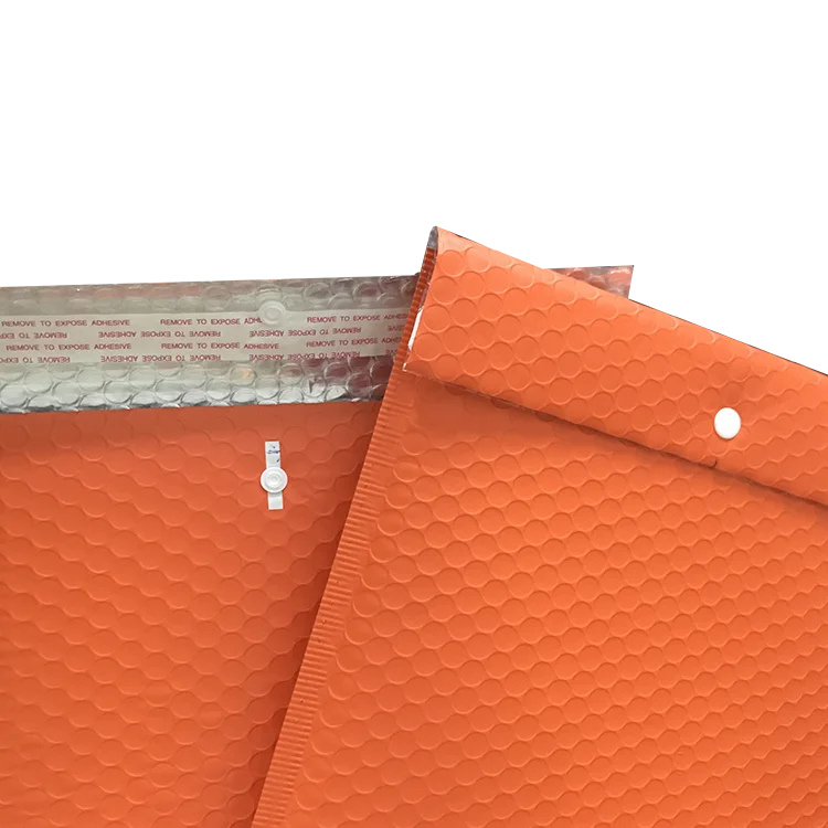 Reusable decorative bubble mailers with button for christmas packaging