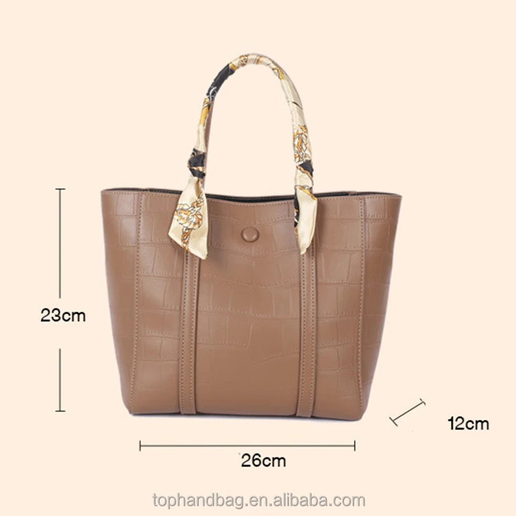 women handbag 15.jpg