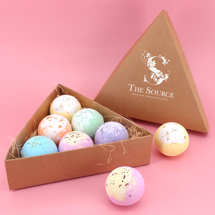 Wholesale Press rich in color Ball Bath Bomb, Bath Bombs With Ball Shape It will roll when it foams