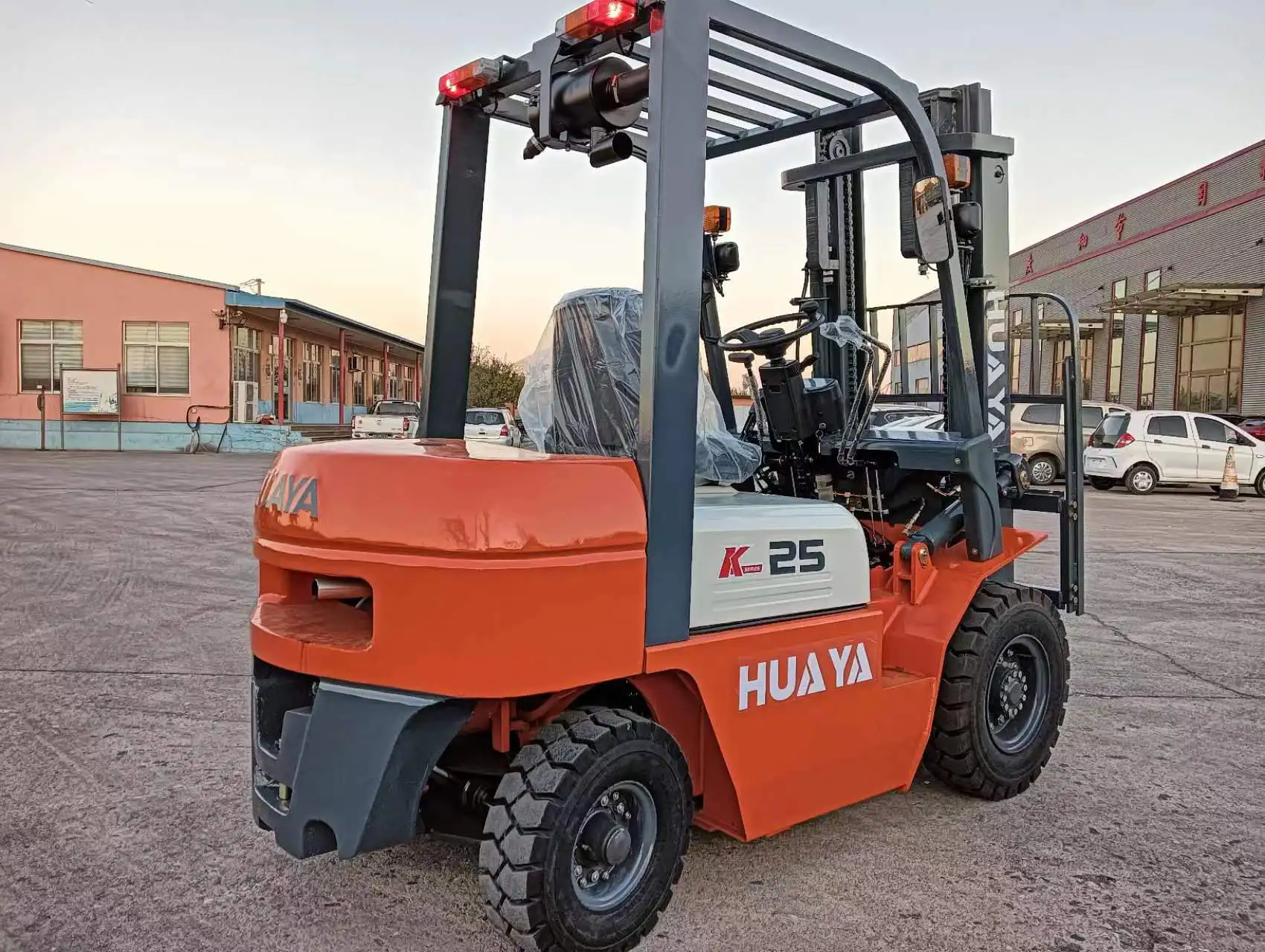 Euro5 ISO HUAYA 2WD 2-тонный дизельный вилочный погрузчик 2 5 тонн quanchai 2500 кг Многофункциональный Гидравлический с EPA/CE