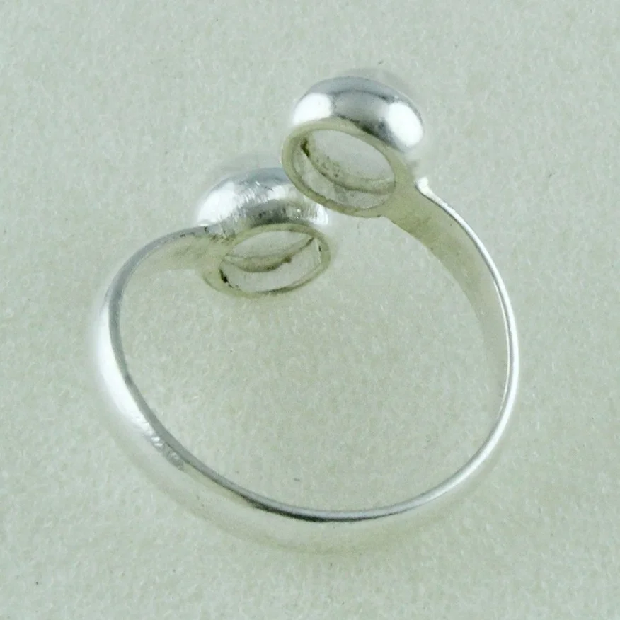 Unique Round Shape Rainbow Moonstone 925 Sterling Silver Adjustable Ring Jewelry