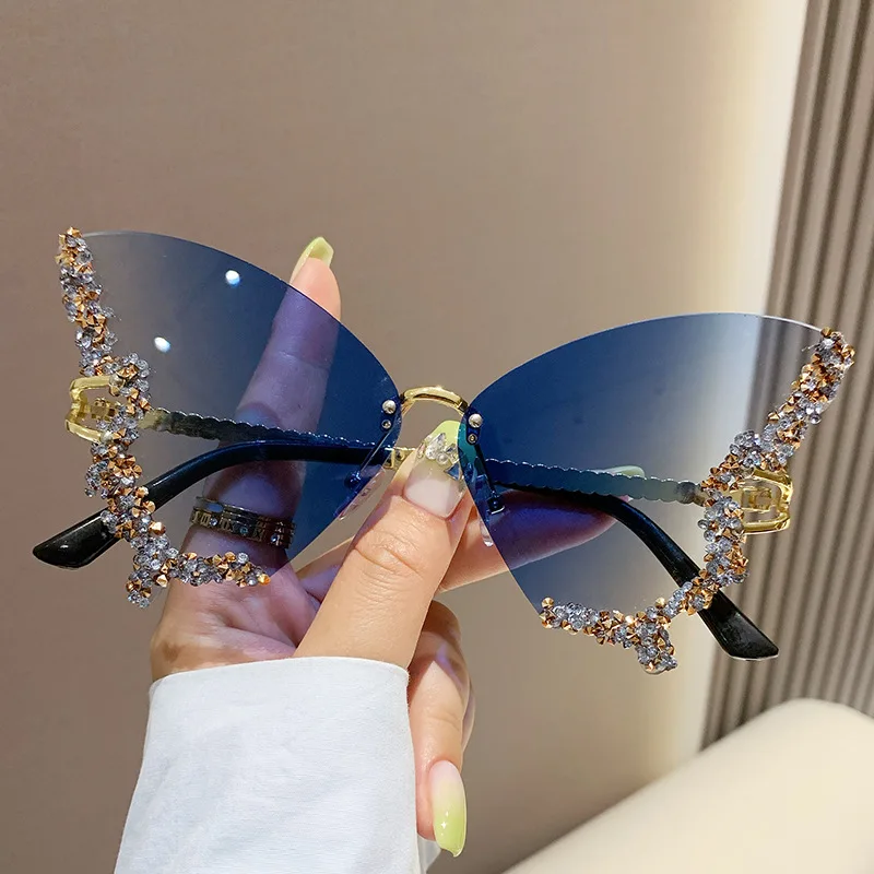 2023 Hot Selling Rimless Oversized Bling Rhinestone Diamond Sunglasses Lady Trendy Shades Sun Glasses Retro