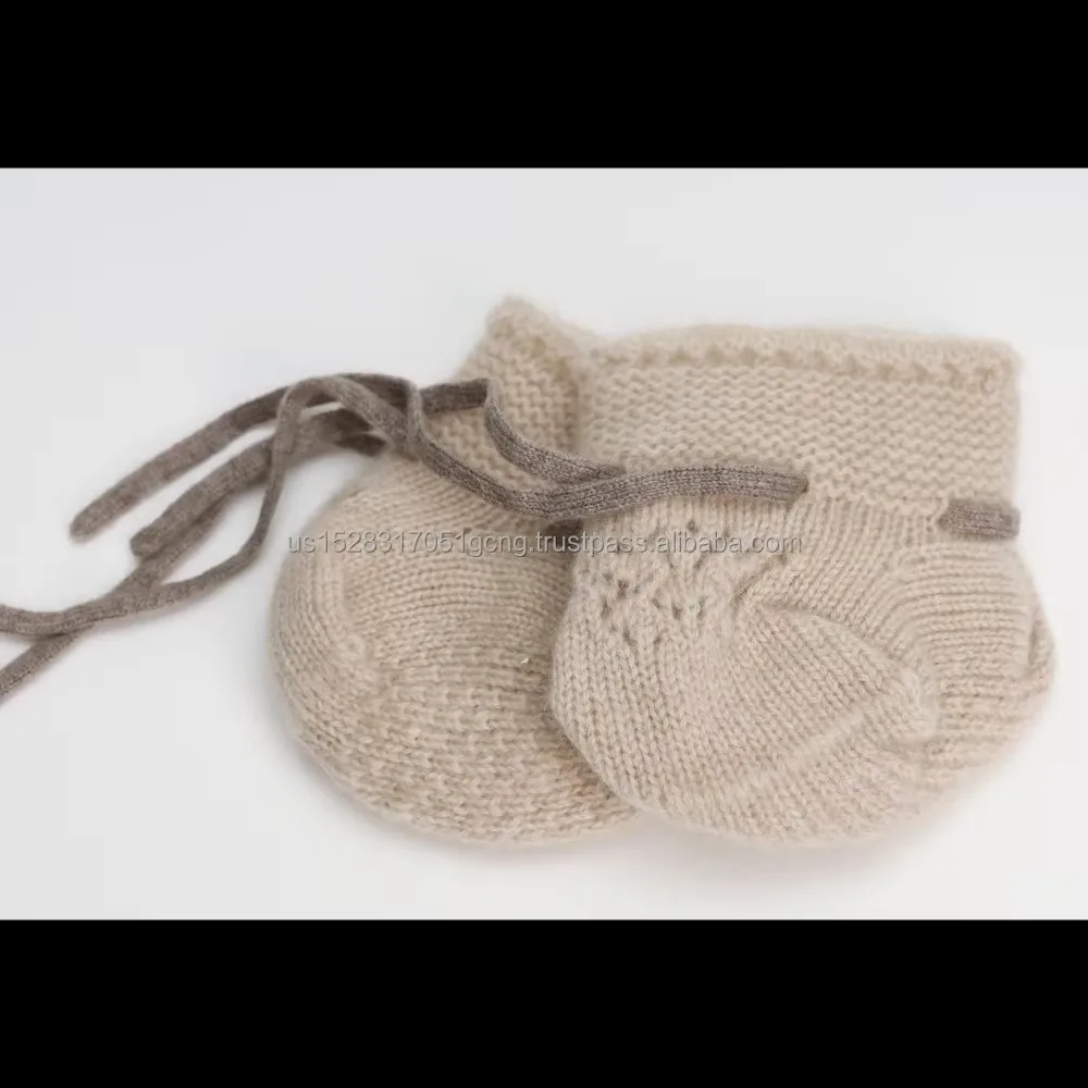 100% Natural Mongolian Luxurious Cashmere Soft And Breathable Boots For Baby Girl 0-6 Months
