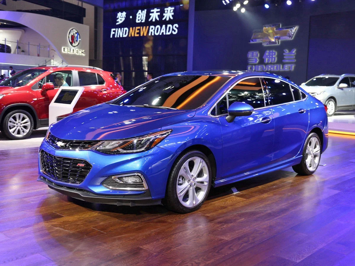 Лидер продаж автомобиль б/у Chevro-Let Cruze седан автоматический бензиновый китайский Подержанный в наличии
