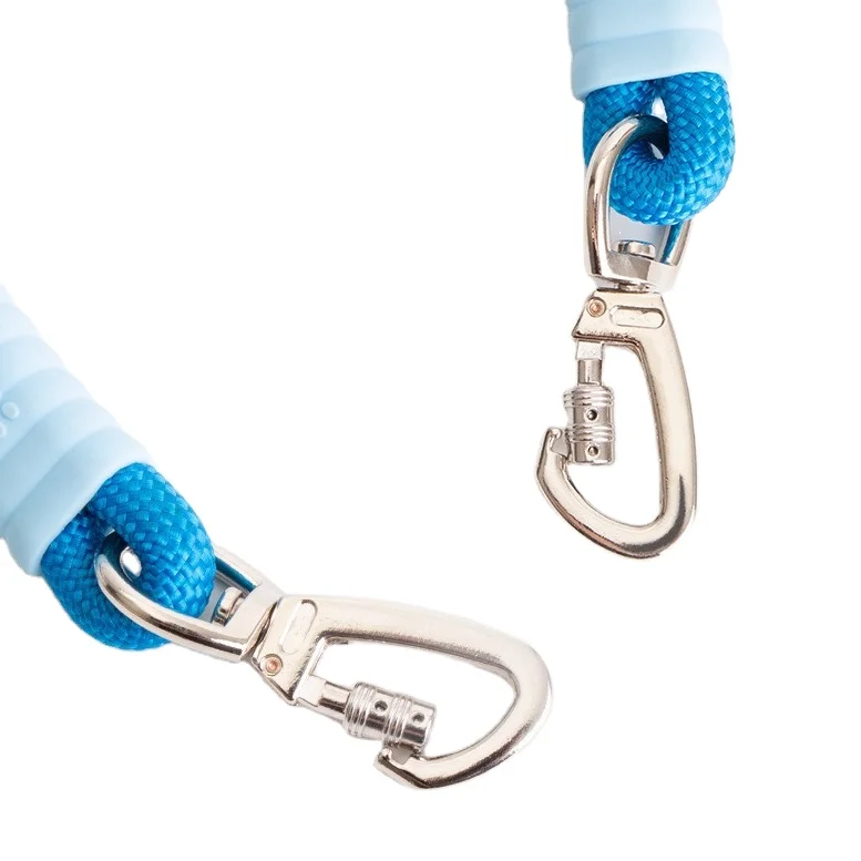 Customizable stylish color round pet dog nylon leash with soft foam handle and multiple adjustment ways