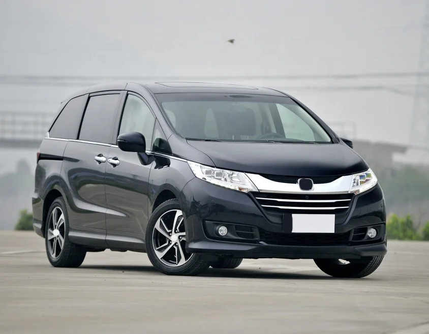 Передняя решетка для автомобиля Honda Odyssey