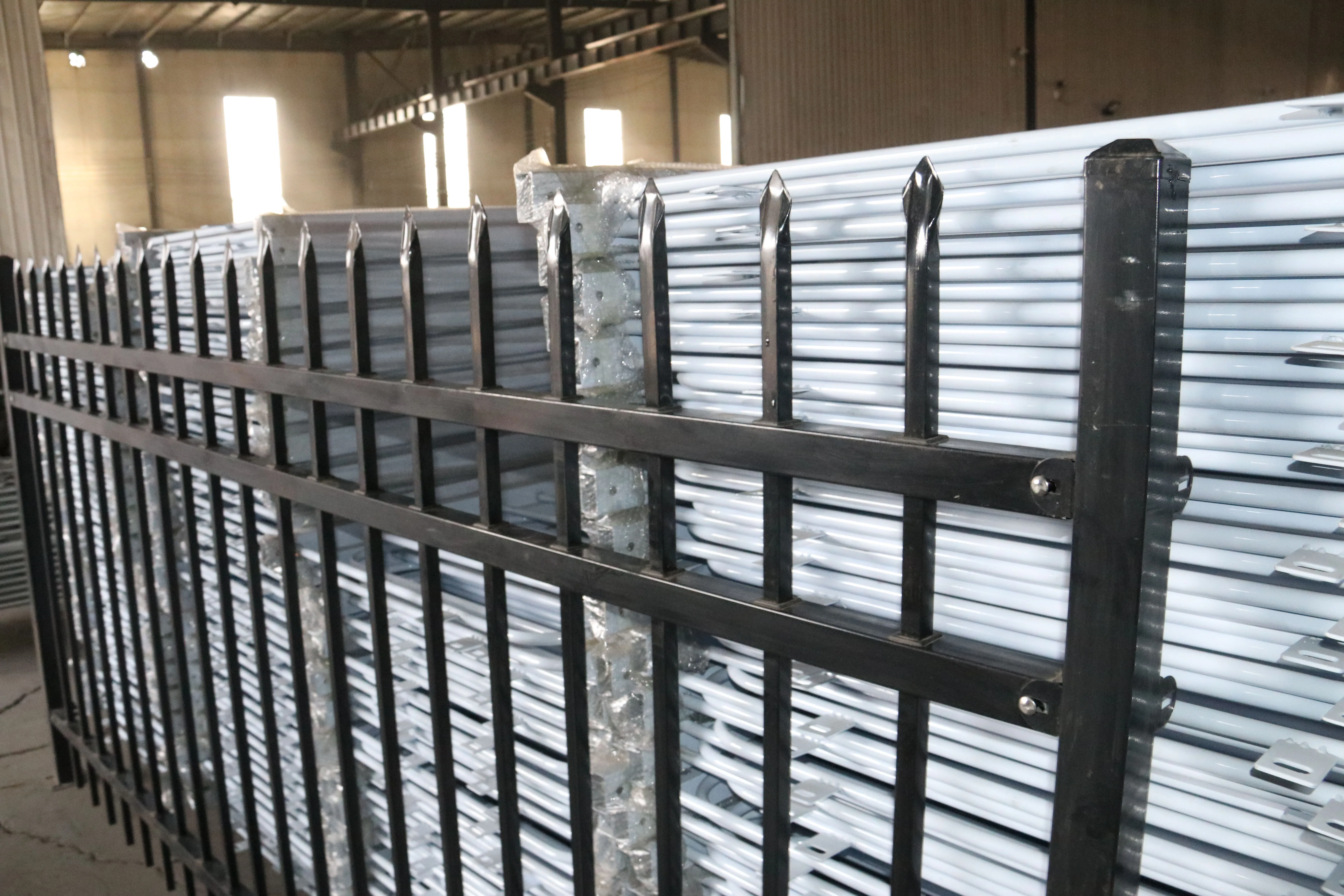 Commercial Garden Residential Security Palisade Aluminum Alloy Fence