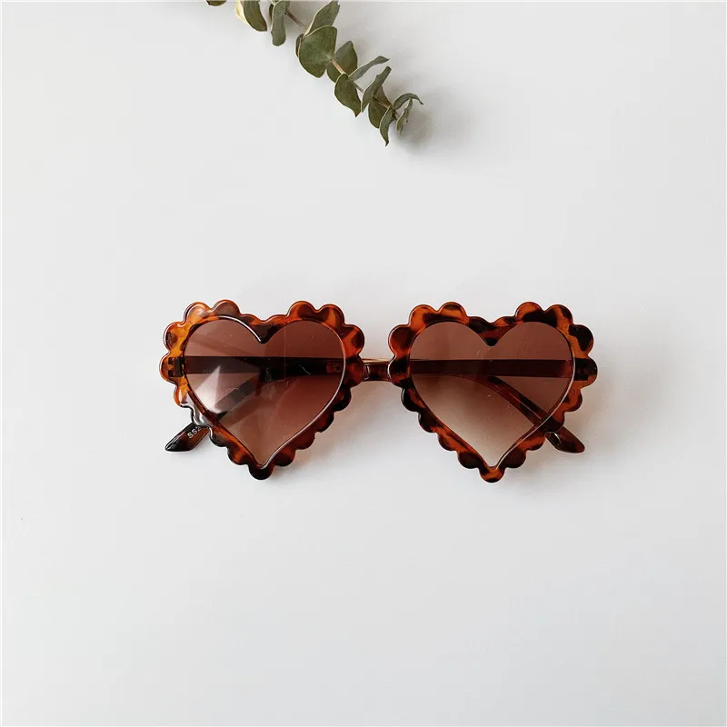 2022 Hot Sale Children Lovely Heart Shape Sunglasses Baby glasses For Girls Boys Students Kids Sunglasses Shades 6 Colors