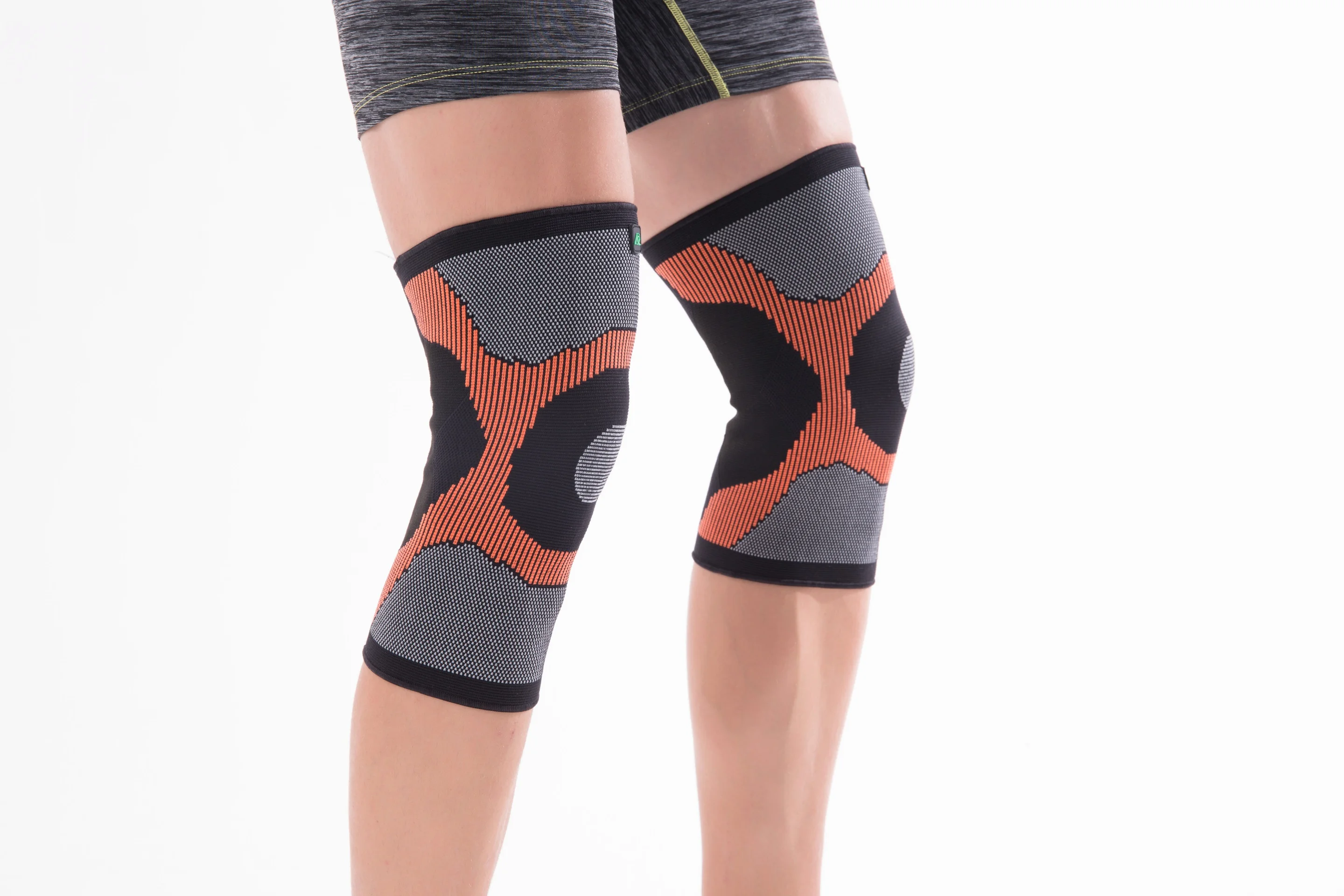 Amazon Silicone spring Anti-Slip sport knee pad support knee brace patella protector silicone knee brace support