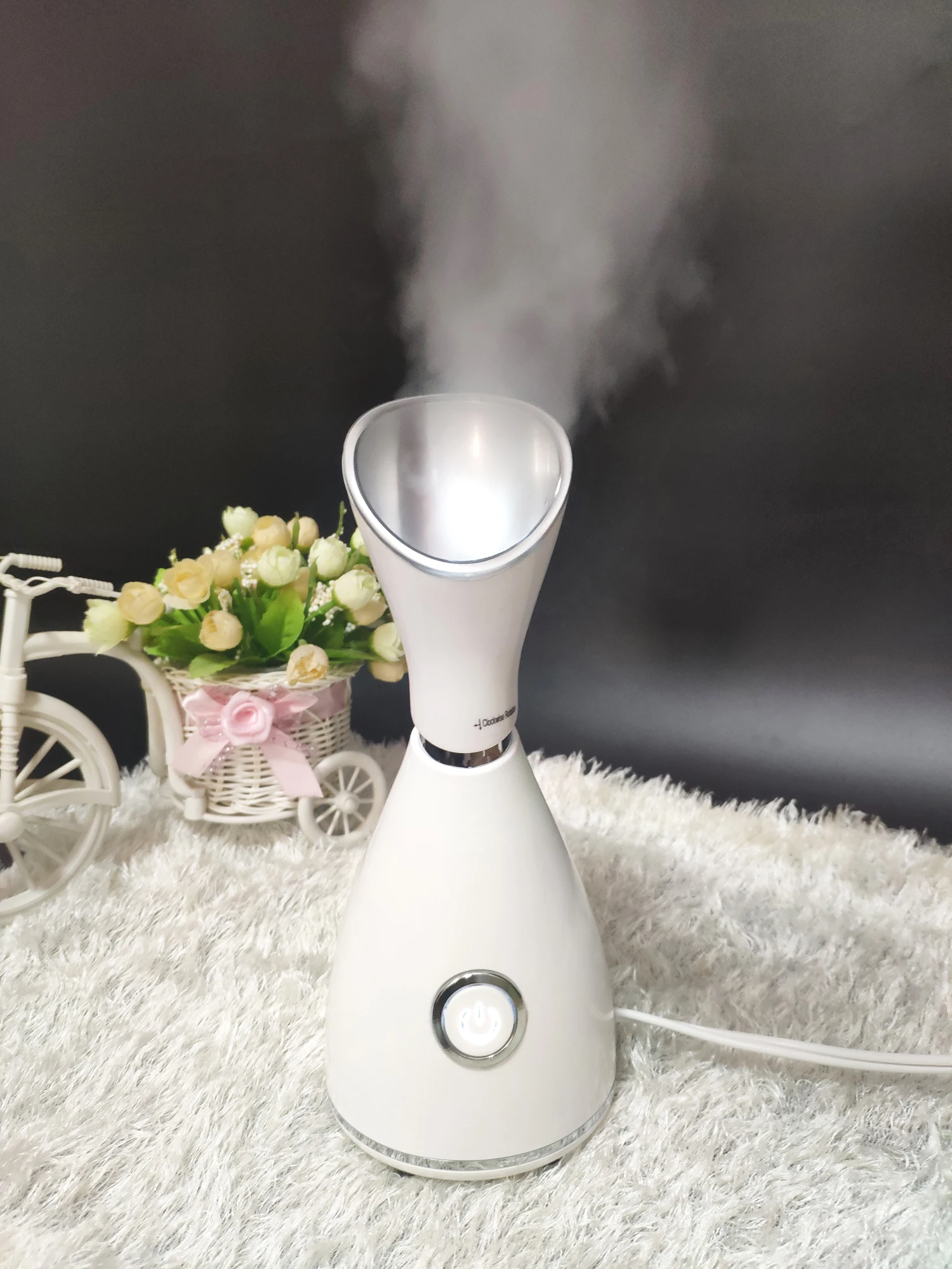 
Home use electric professional vapozone cheap facial steamer Facial Sauna steam inhaler open pores remove dirty 